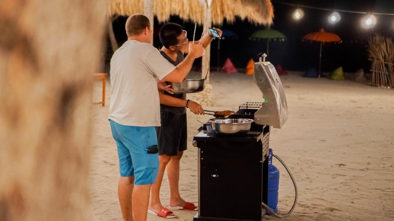 Costa Beach Resort & Club Waingapu Esterno foto