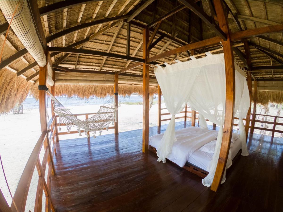 Costa Beach Resort & Club Waingapu Esterno foto